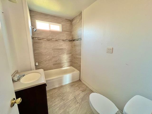 332 Hinkley Ave, Oakdale, CA 95361