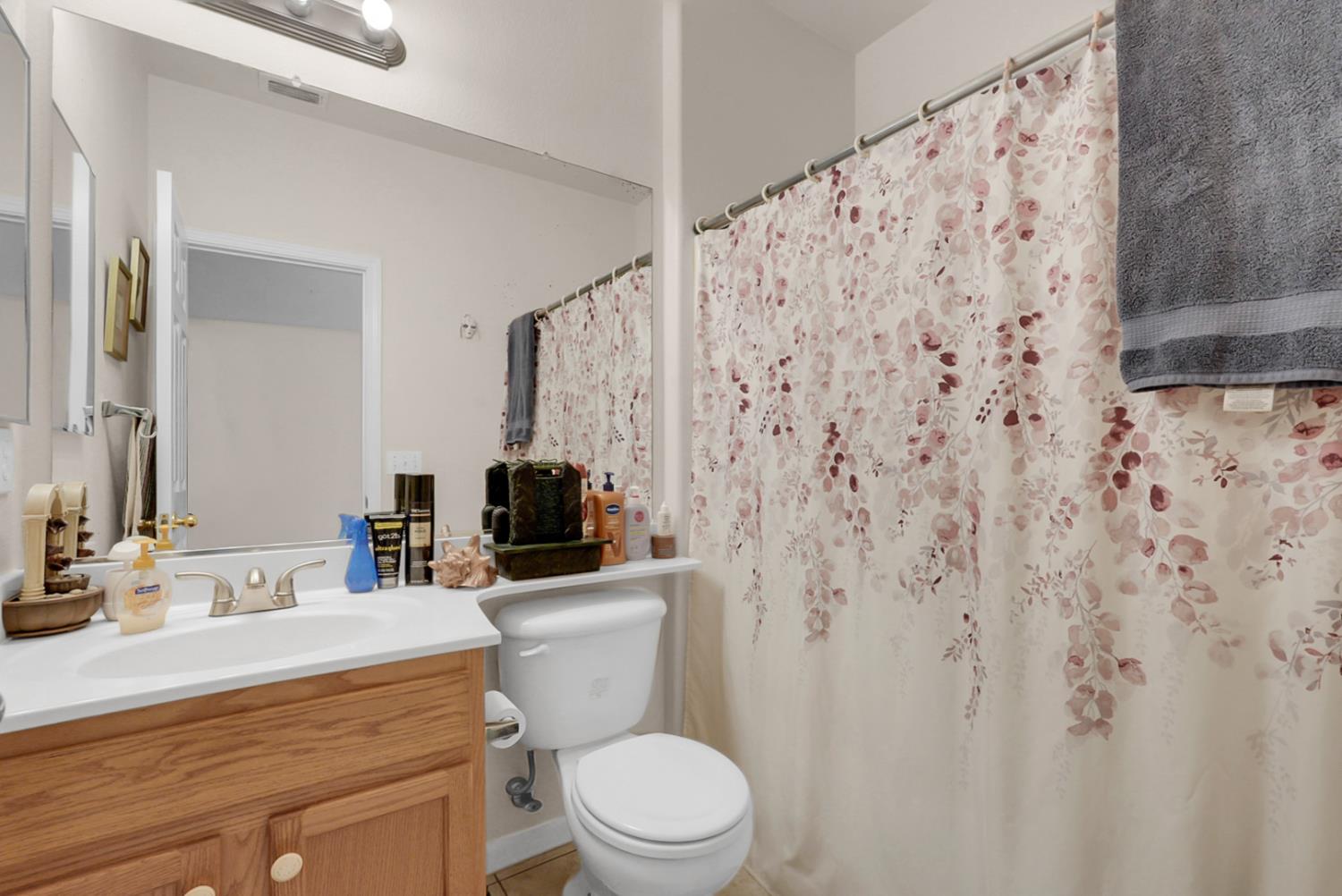 5432 Roselena, Keyes, CA 95328