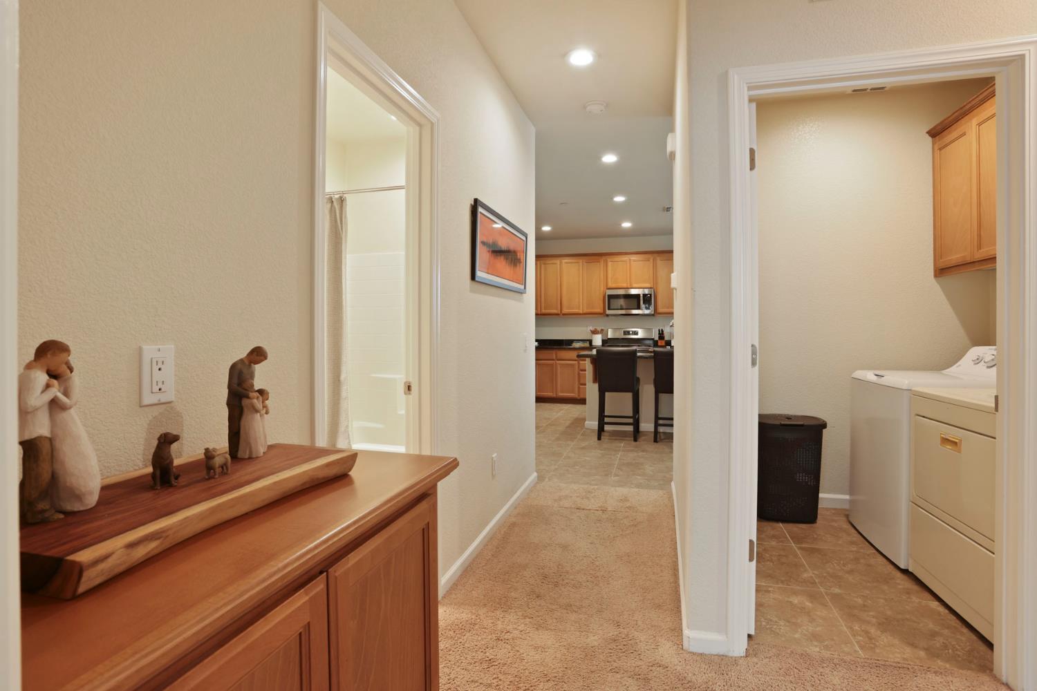 3828 Lookout Dr, Modesto, CA 95355