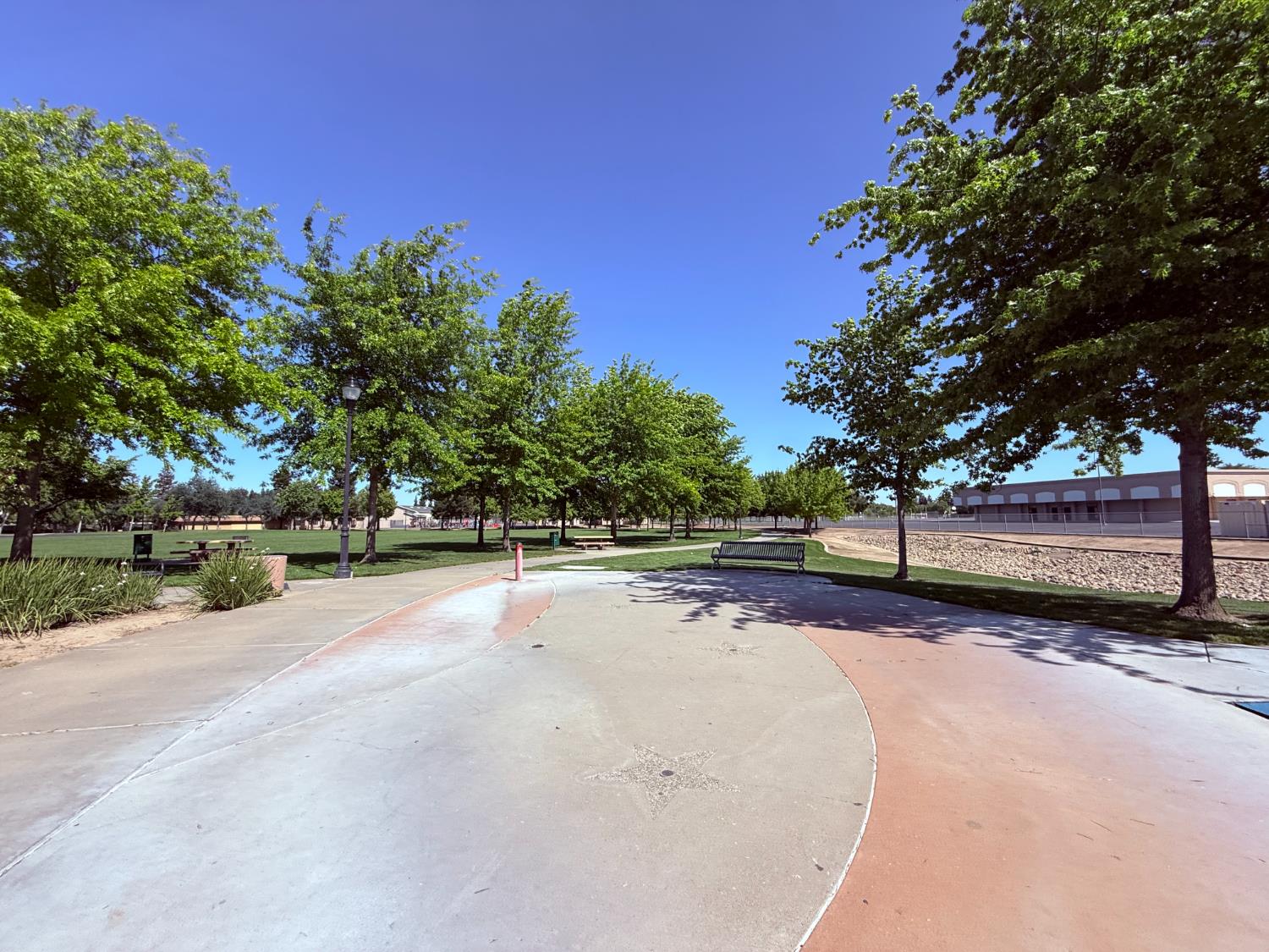 3828 Lookout Dr, Modesto, CA 95355