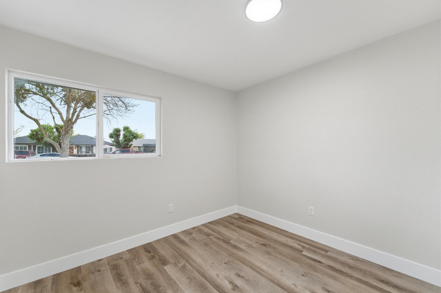 1117 Whitman Way, Modesto, CA 95351