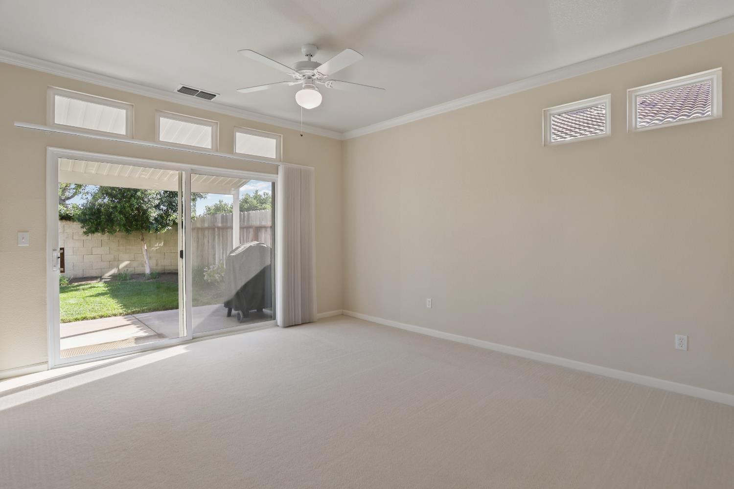 2042 Spring Blossom Ln, Turlock, CA 95382