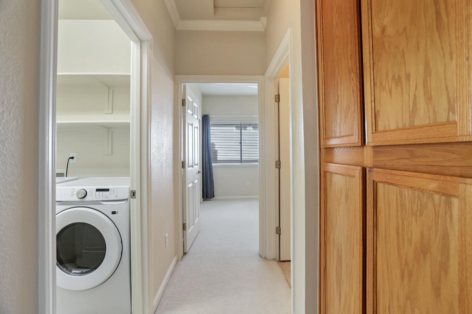 2042 Spring Blossom Ln, Turlock, CA 95382