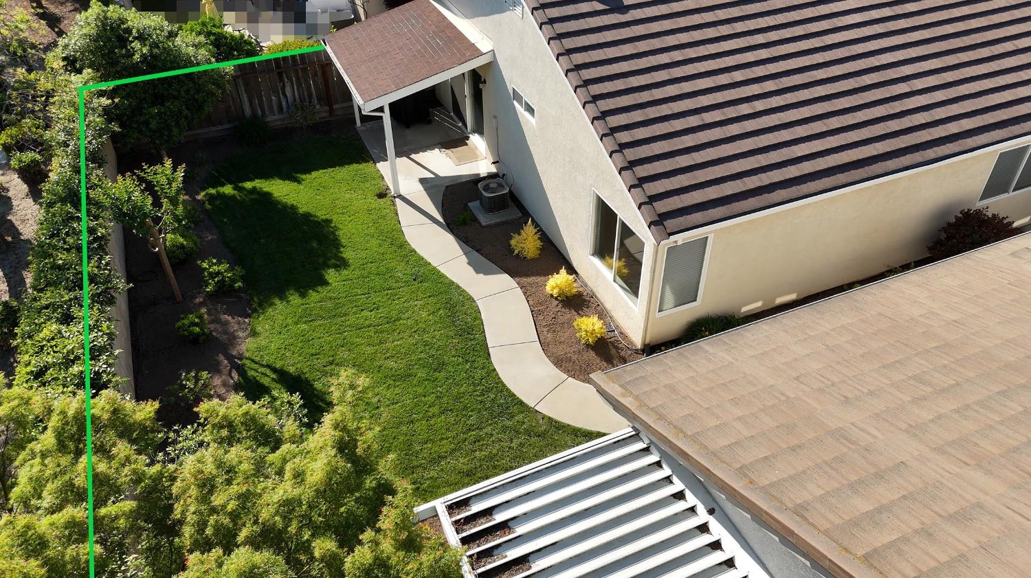 2042 Spring Blossom Ln, Turlock, CA 95382