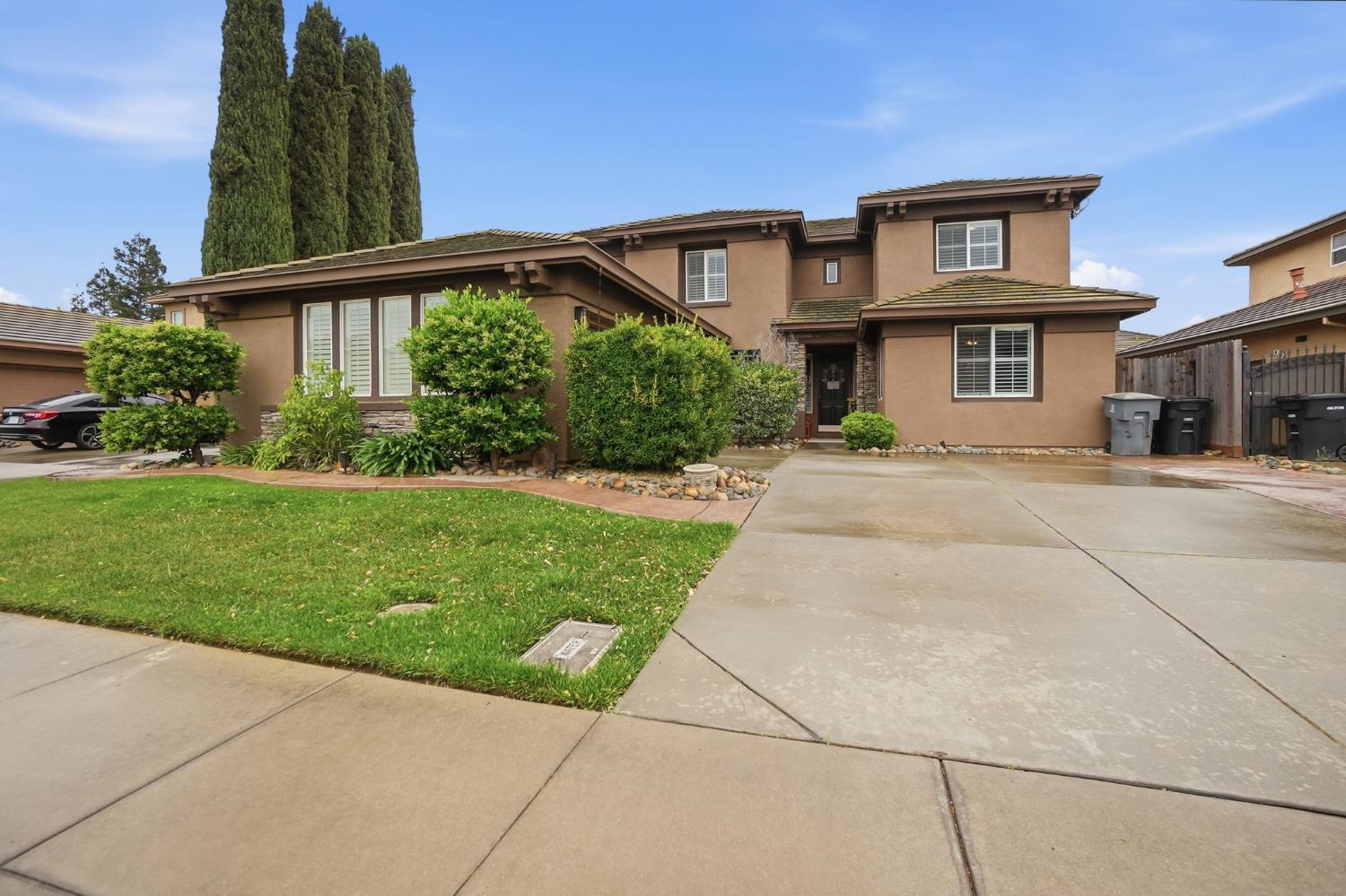 2618 Corral Way, Riverbank, CA 95367