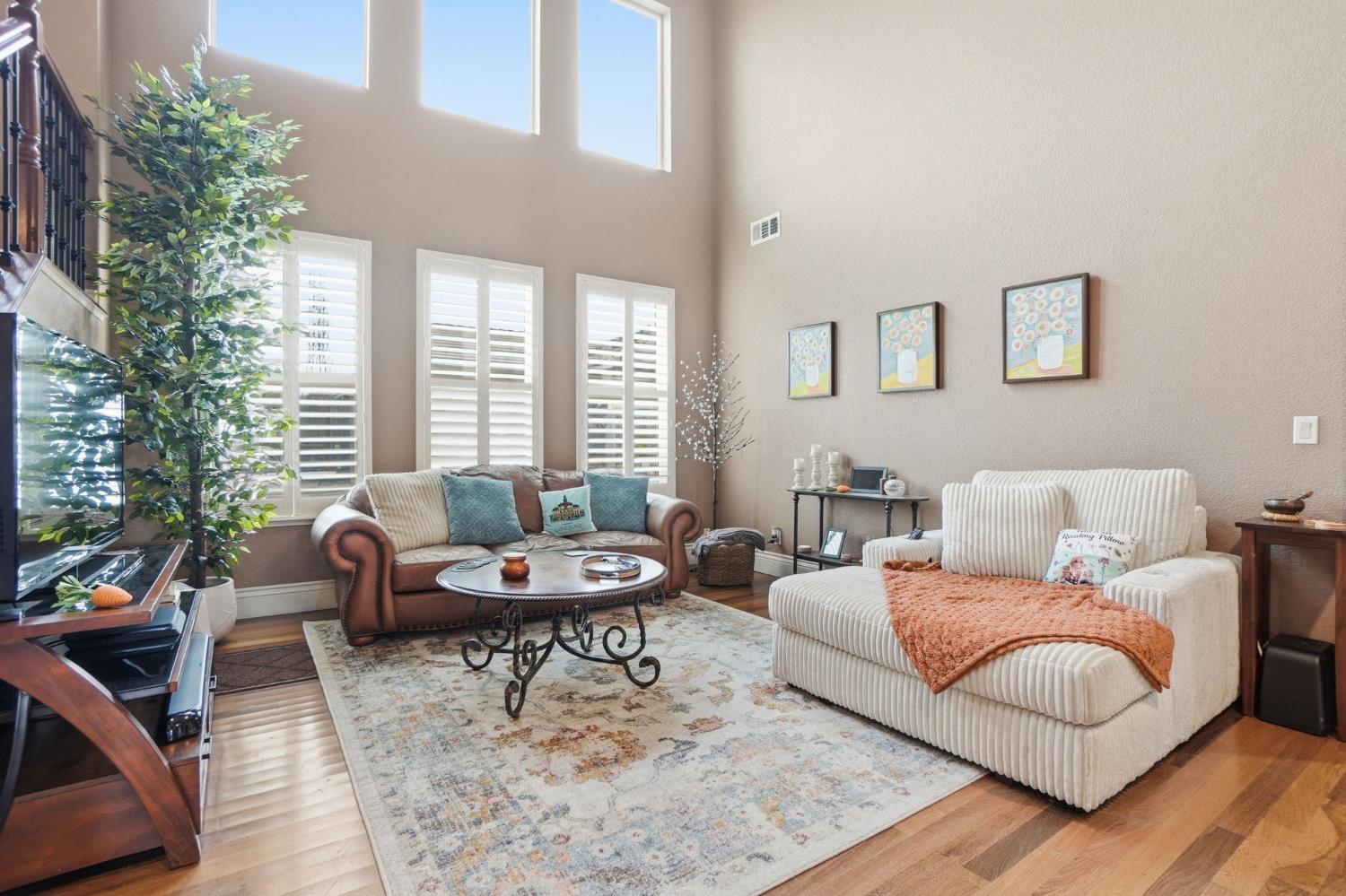 2618 Corral Way, Riverbank, CA 95367