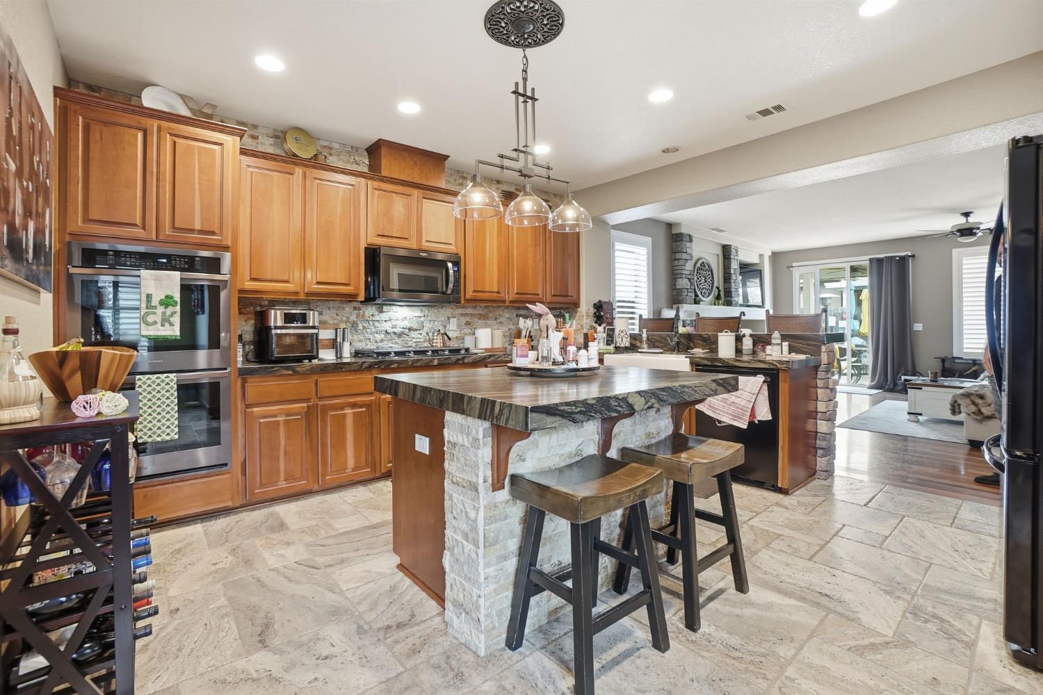 2618 Corral Way, Riverbank, CA 95367