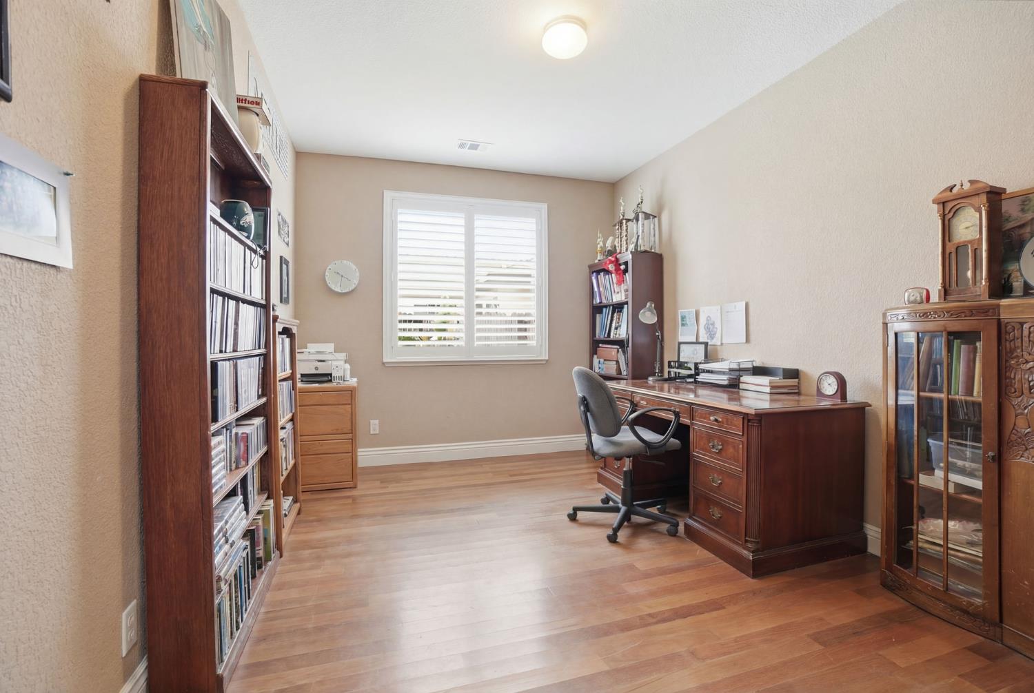 2618 Corral Way, Riverbank, CA 95367