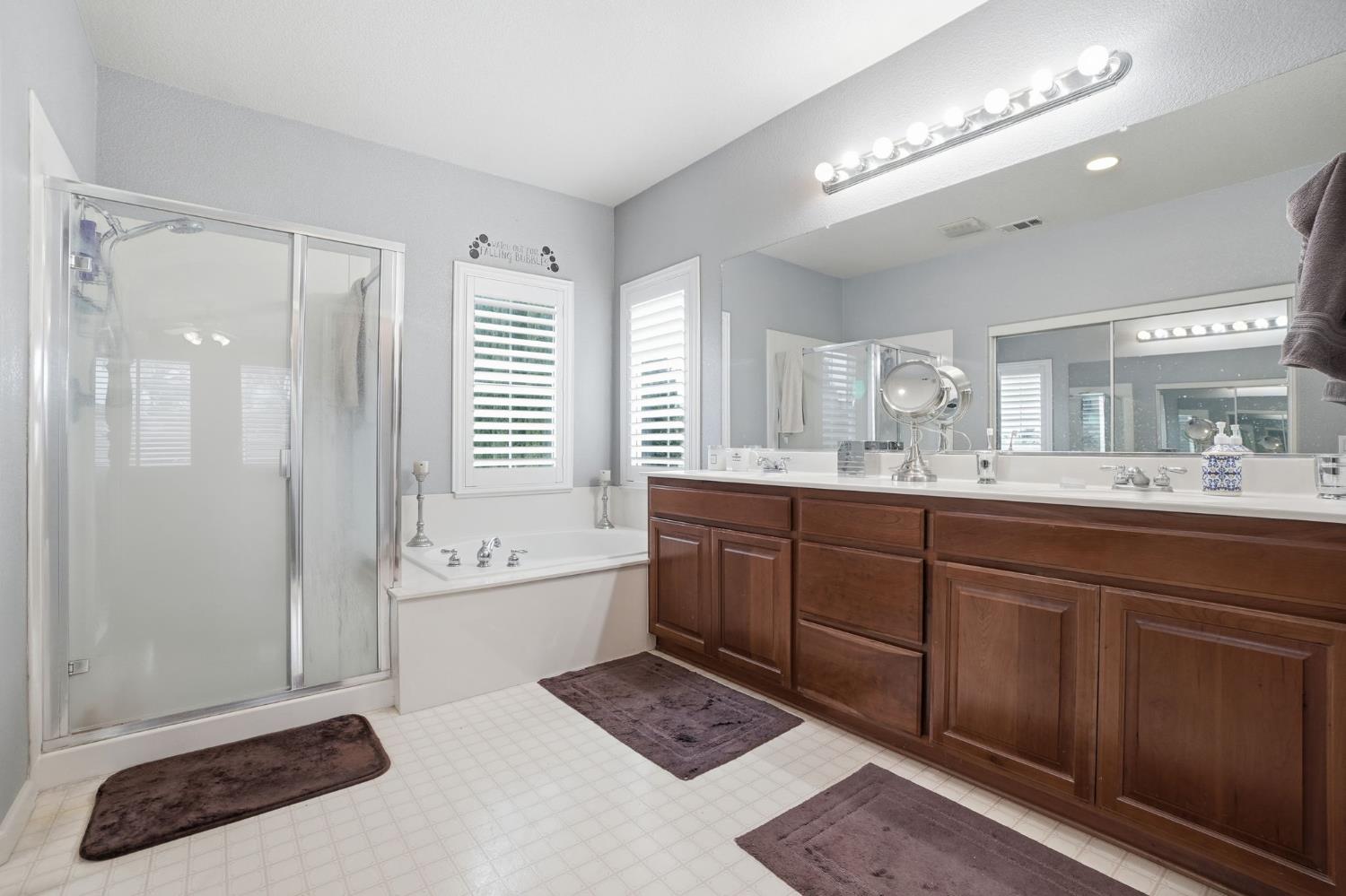 2618 Corral Way, Riverbank, CA 95367