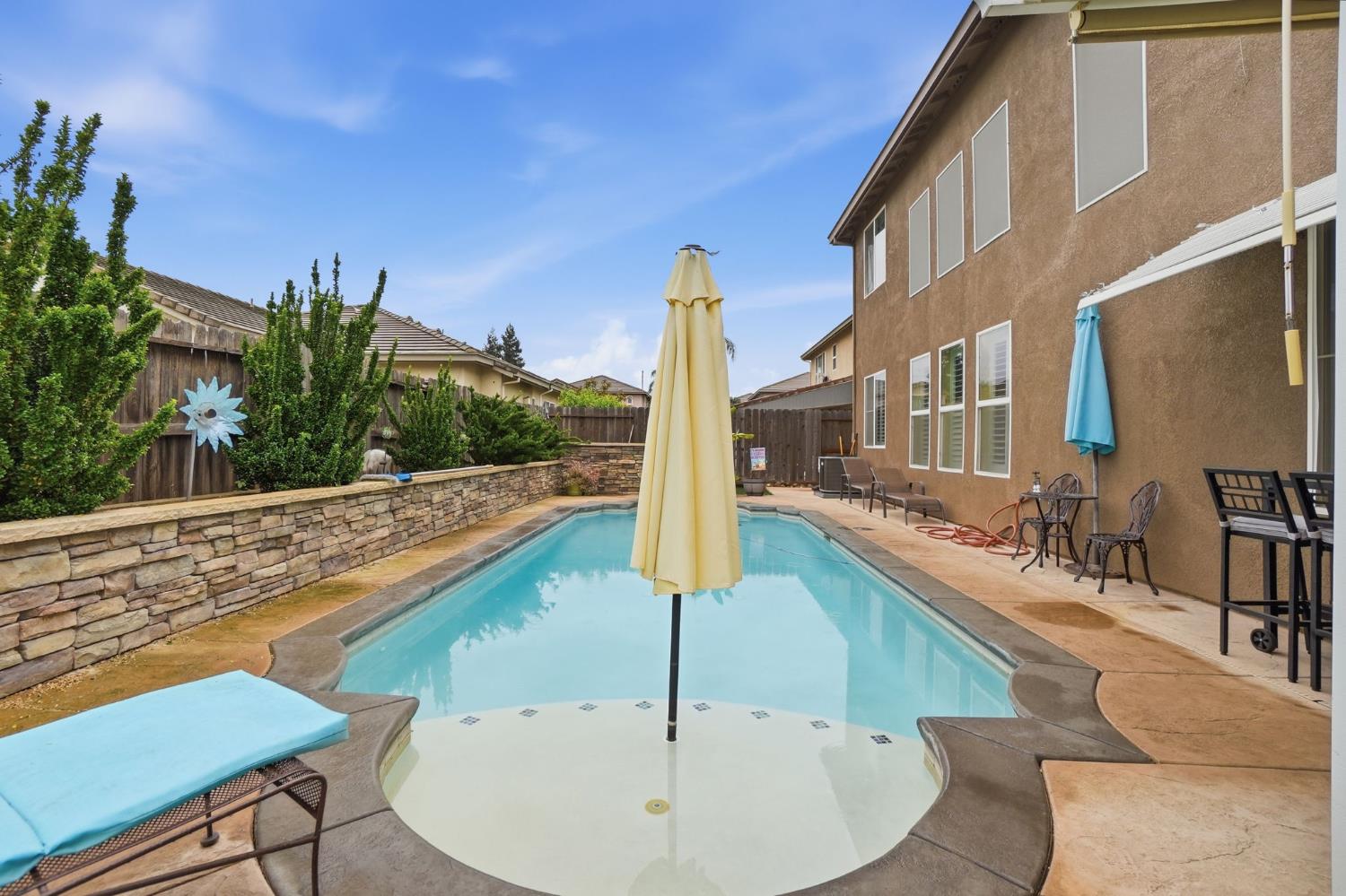 2618 Corral Way, Riverbank, CA 95367