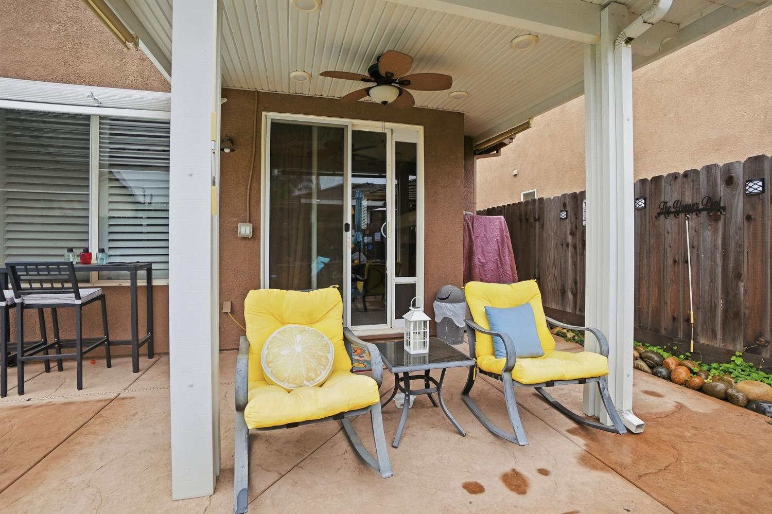 2618 Corral Way, Riverbank, CA 95367