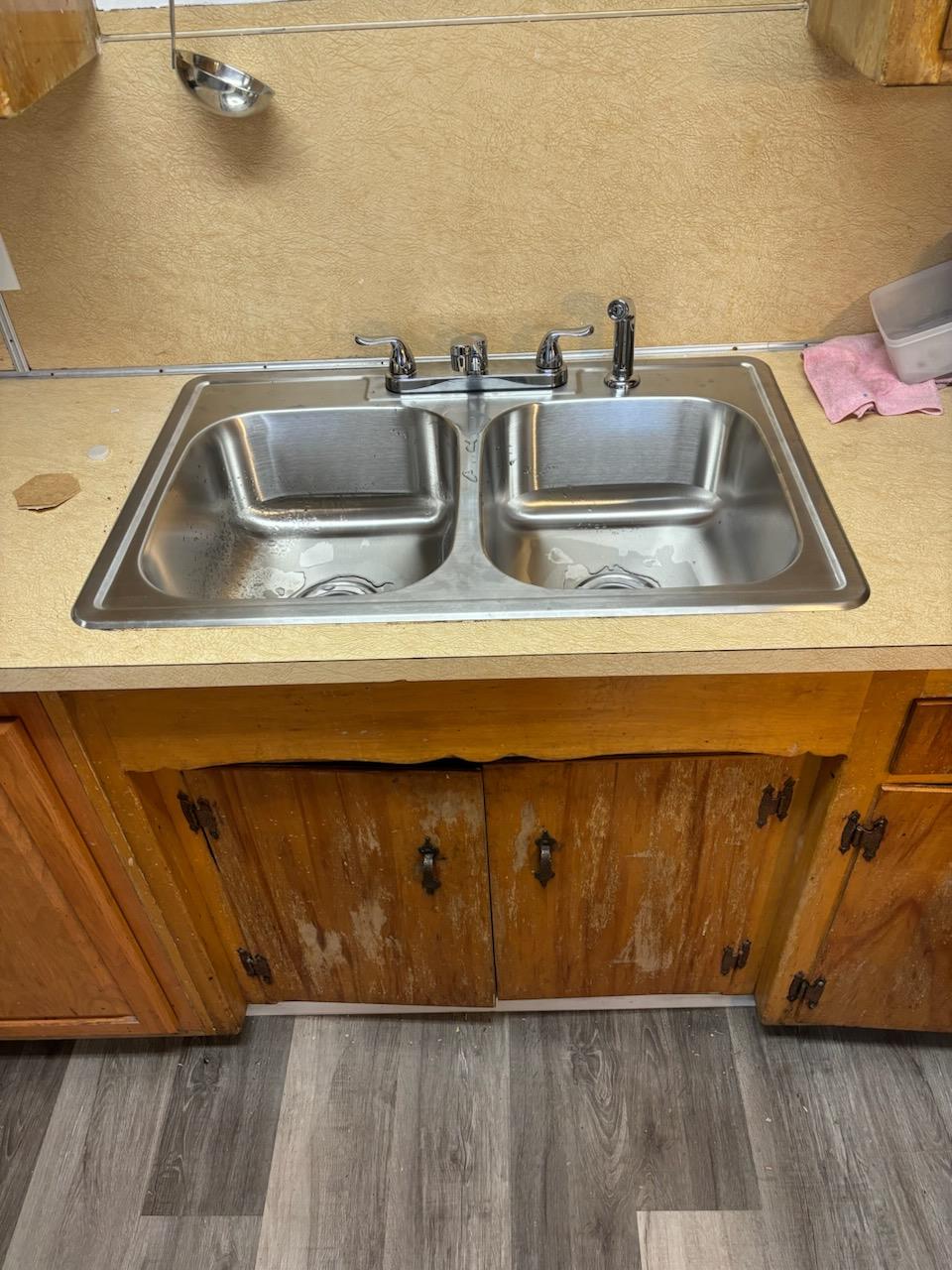 229 E St, Los Banos, CA 93635