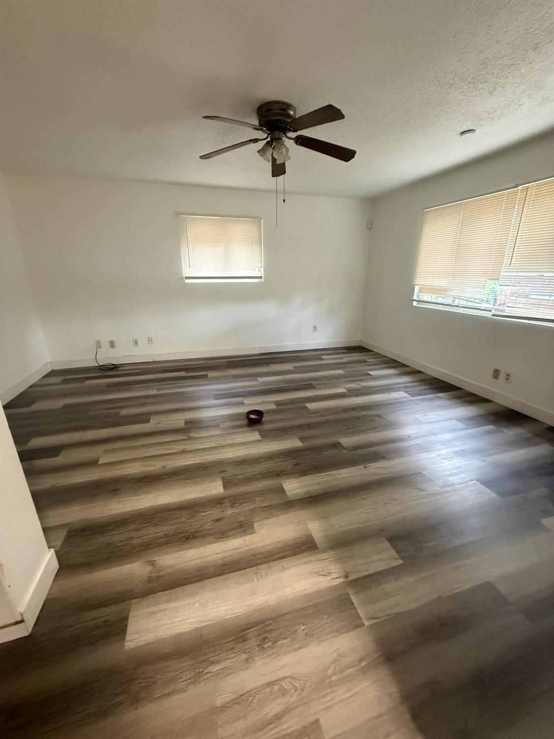 229 E St, Los Banos, CA 93635