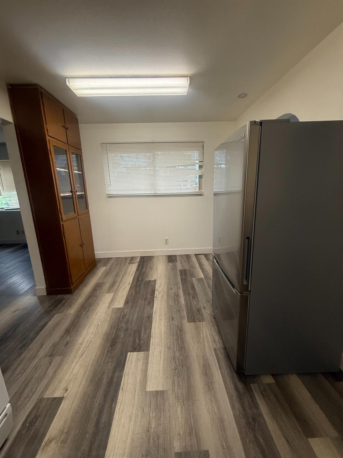 229 E St, Los Banos, CA 93635