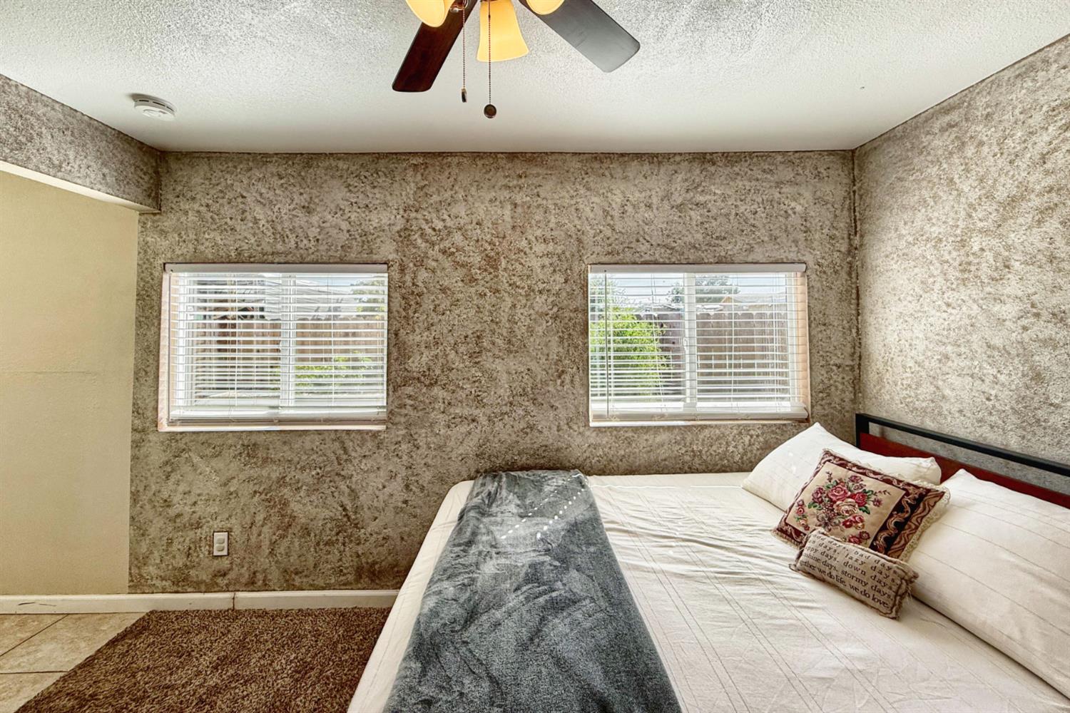 2638 Valley Dr, Atwater, CA 95301