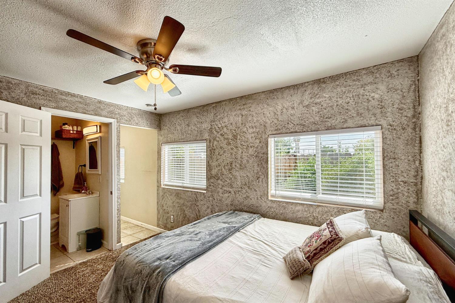 2638 Valley Dr, Atwater, CA 95301