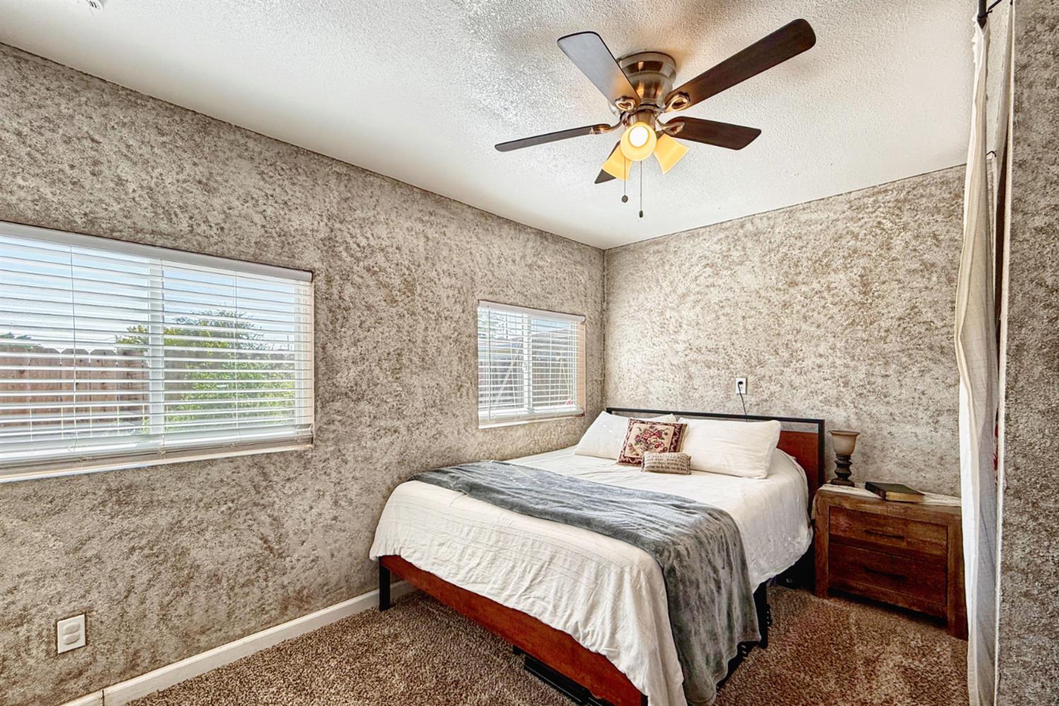 2638 Valley Dr, Atwater, CA 95301