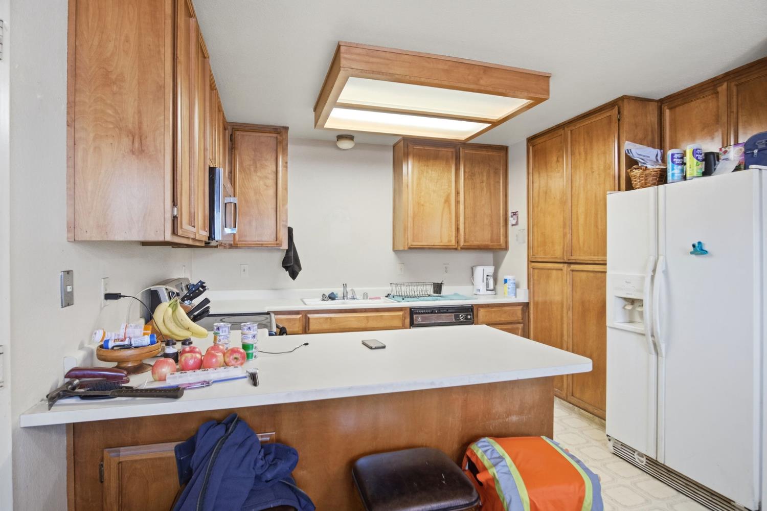 1260 Windsor Ct, Turlock, CA 95380