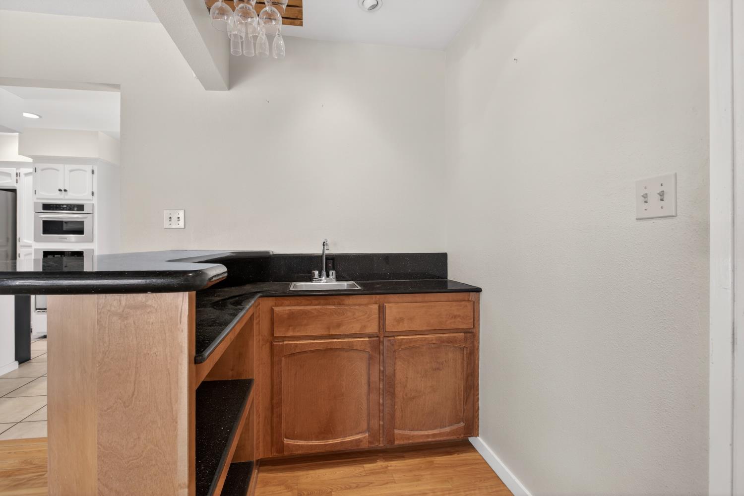 1909 Chelwood Way, Modesto, CA 95355