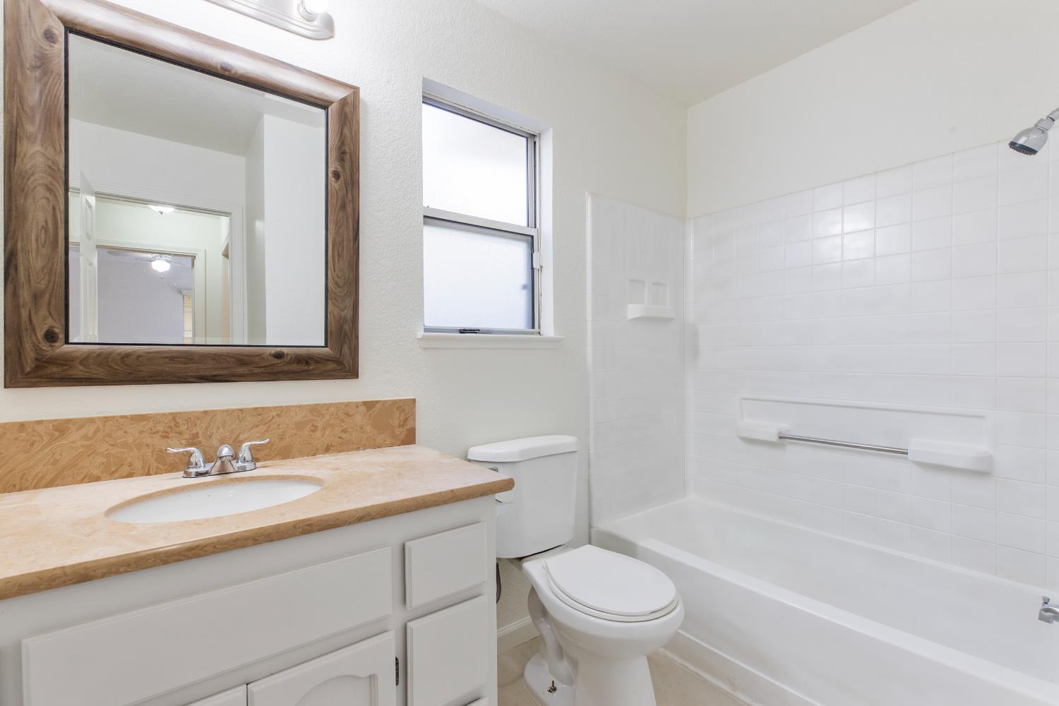 416 Mid Pines Way Way, Modesto, CA 95354