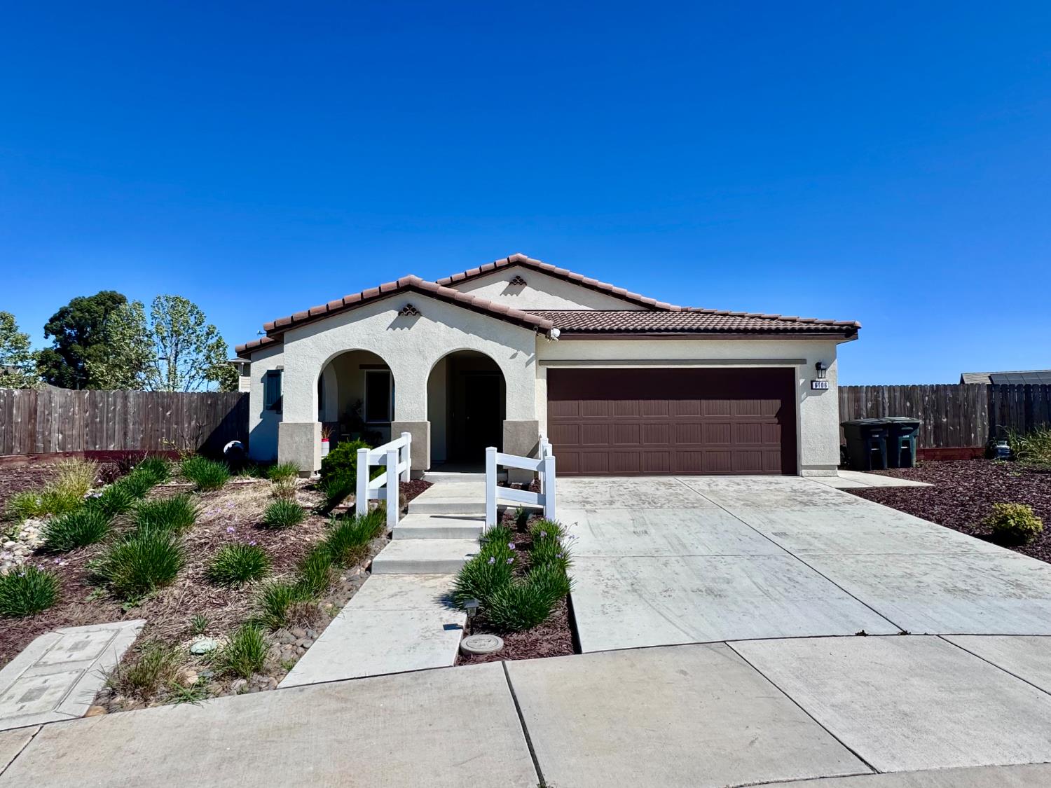 6106 Friendship Ct, Riverbank, CA 95367