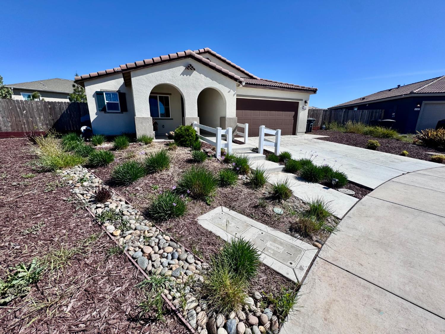 6106 Friendship Ct, Riverbank, CA 95367
