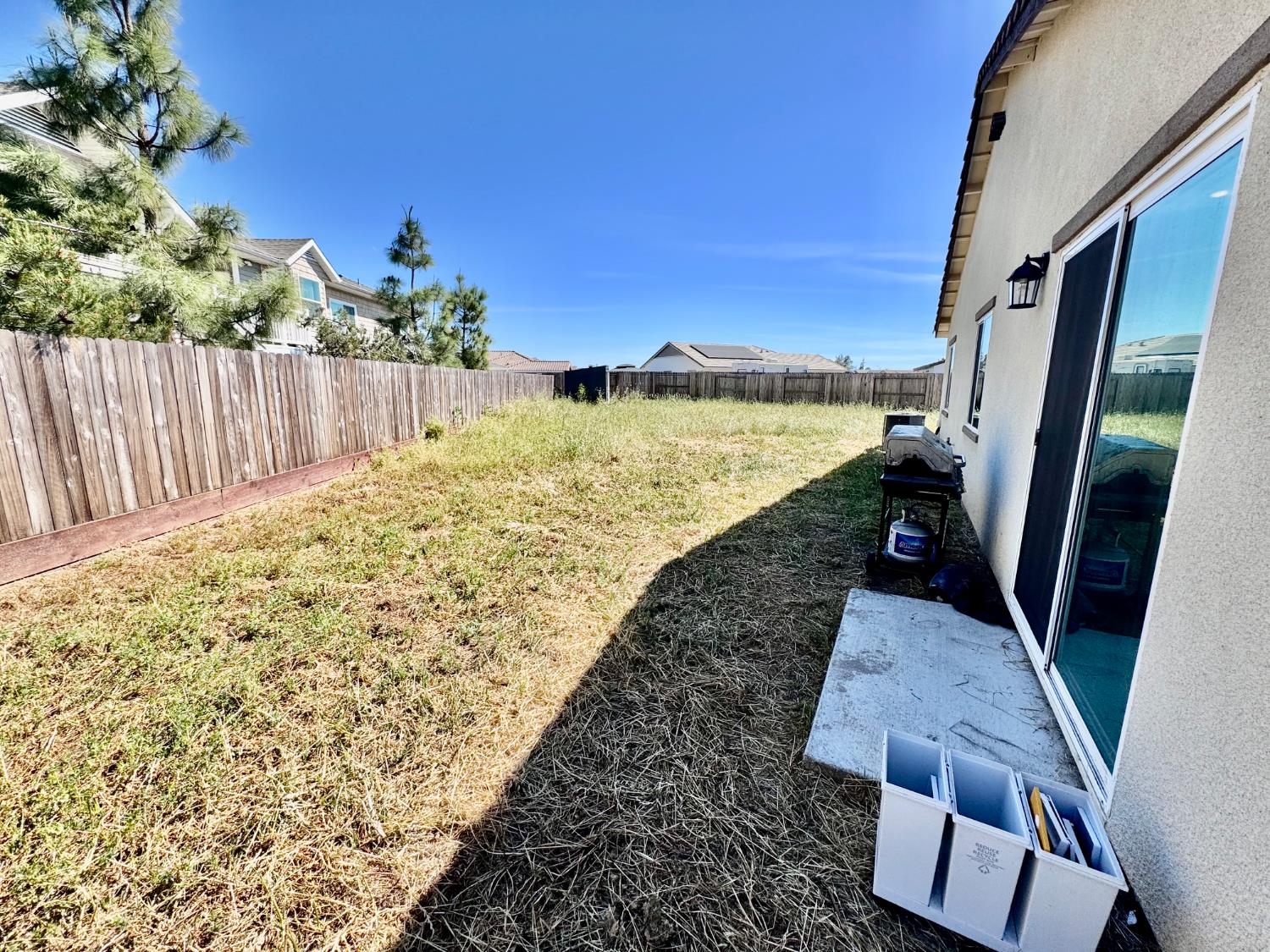 6106 Friendship Ct, Riverbank, CA 95367