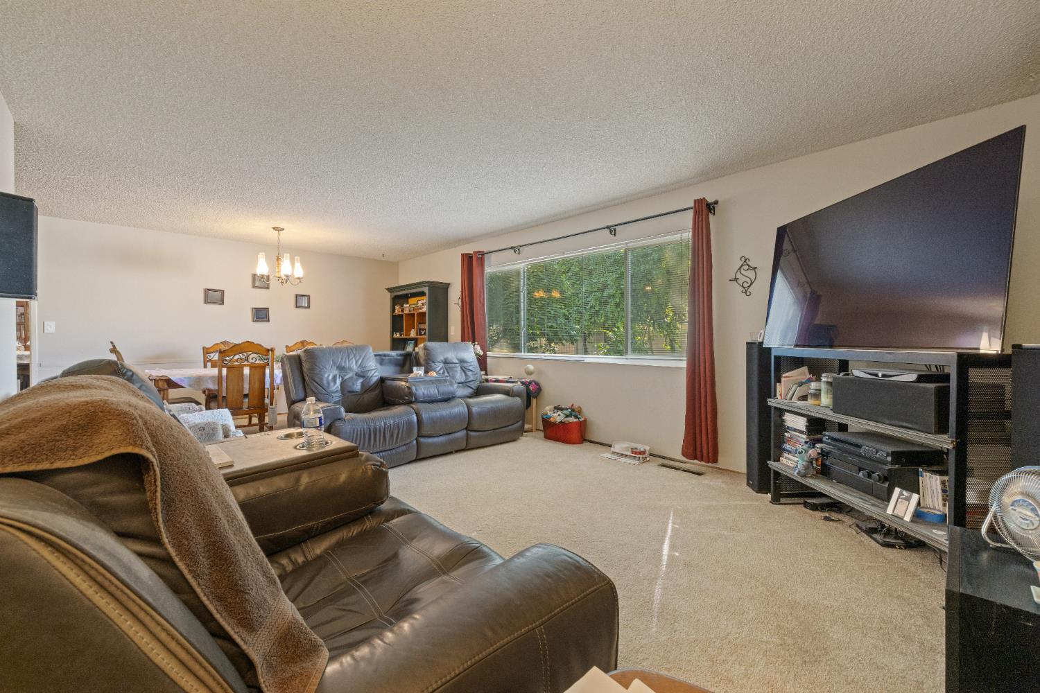 2701 Sheffield Ln, Modesto, CA 95350