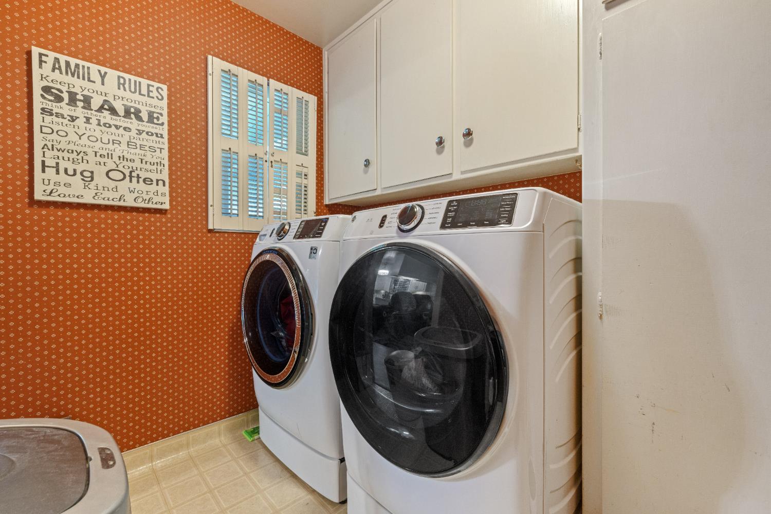 2701 Sheffield Ln, Modesto, CA 95350