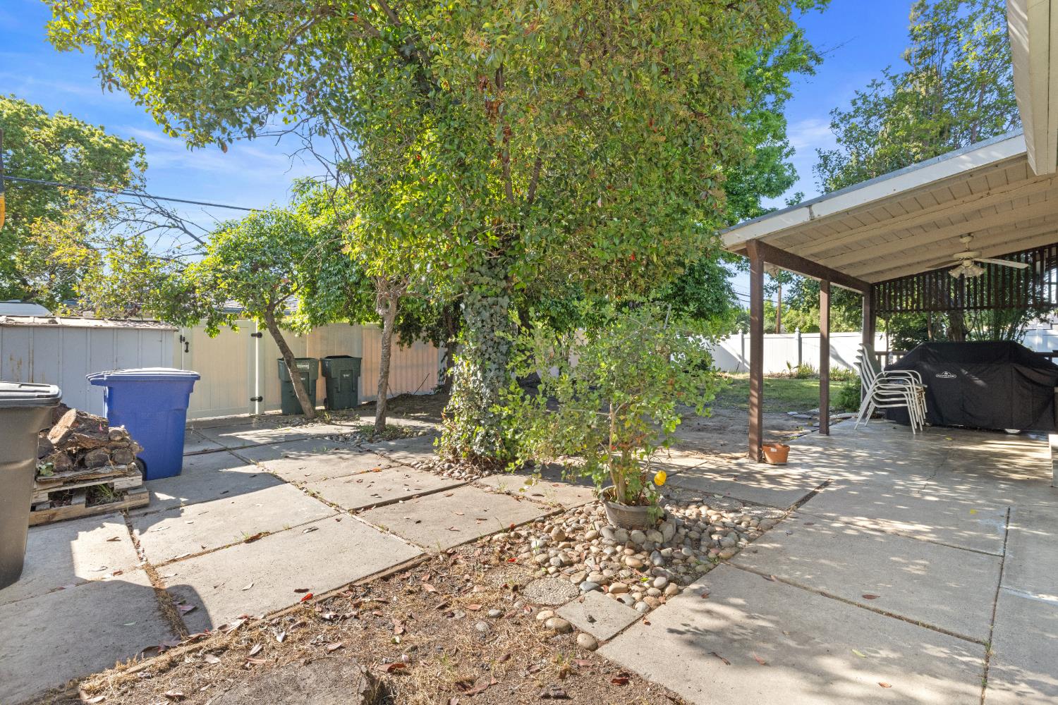 2701 Sheffield Ln, Modesto, CA 95350