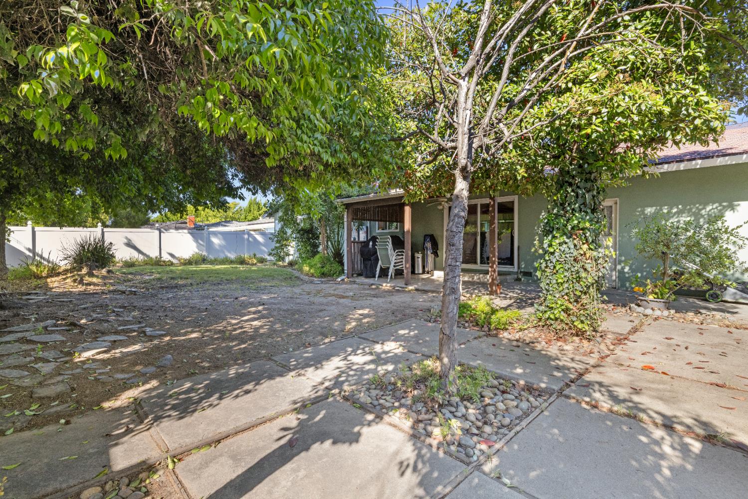 2701 Sheffield Ln, Modesto, CA 95350