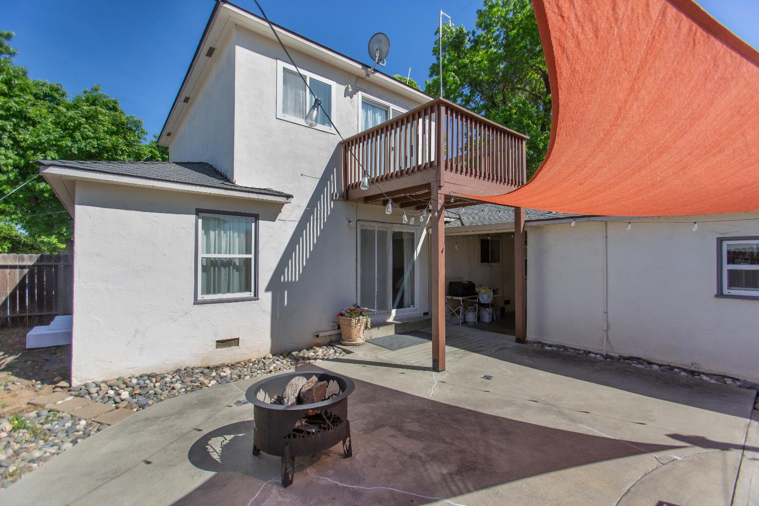 401 Fortuna Ave, Modesto, CA 95354