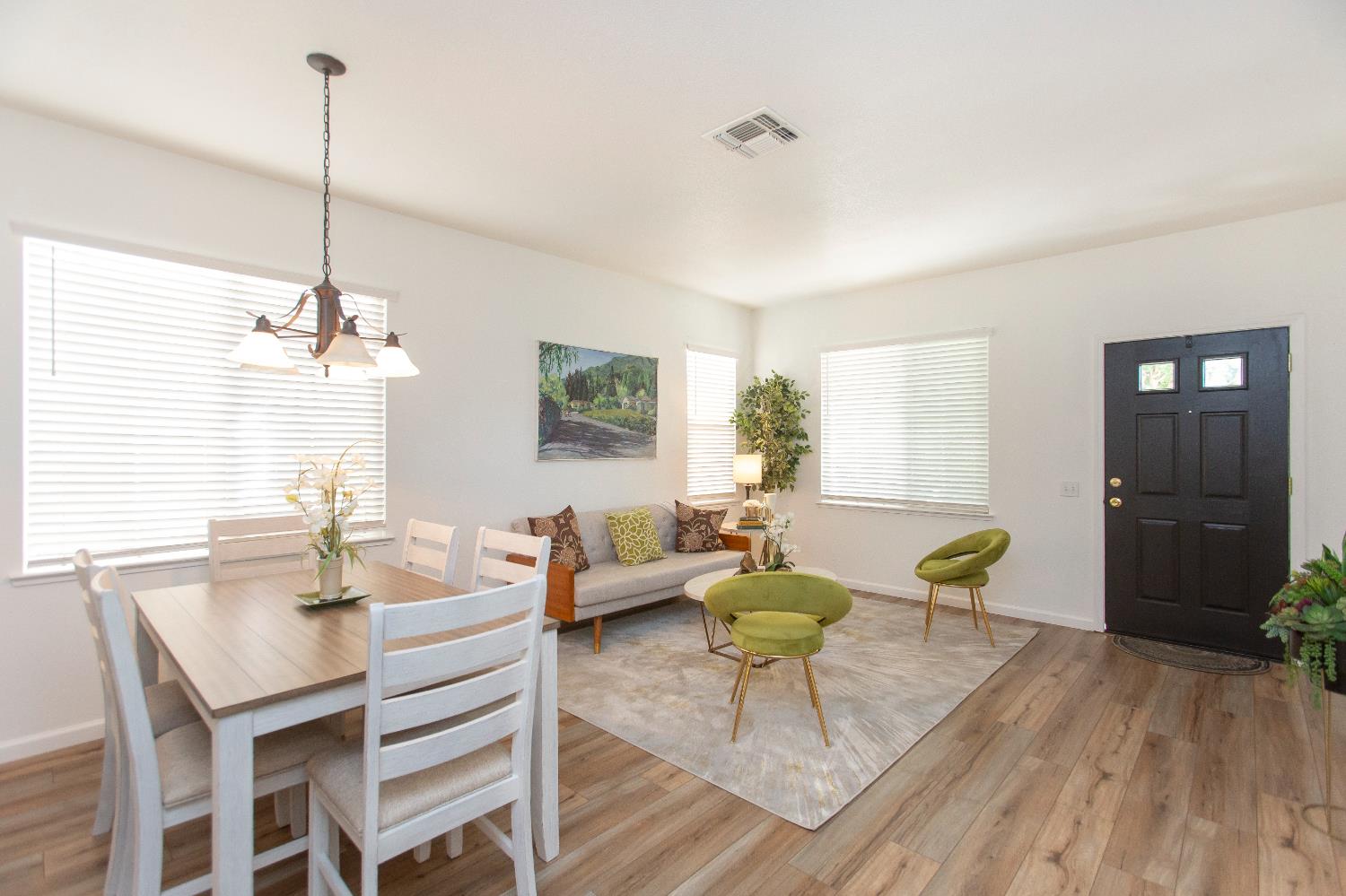 2333 Old Rose Ln, Turlock, CA 95382