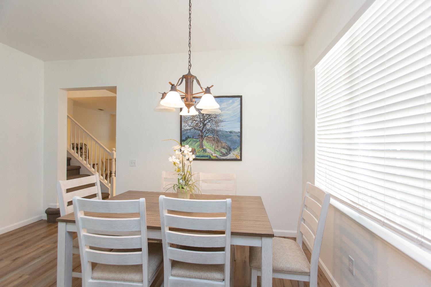 2333 Old Rose Ln, Turlock, CA 95382