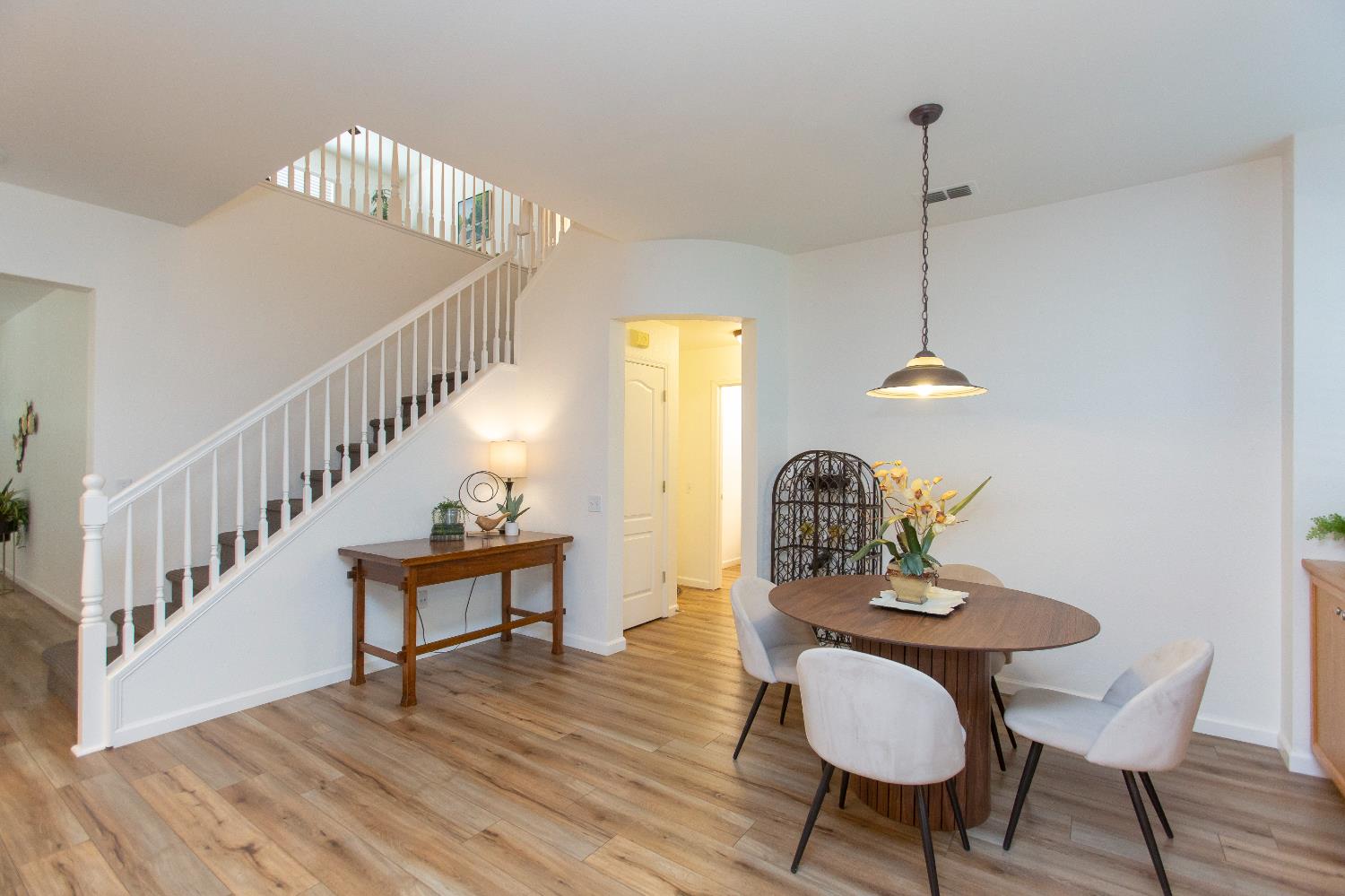 2333 Old Rose Ln, Turlock, CA 95382