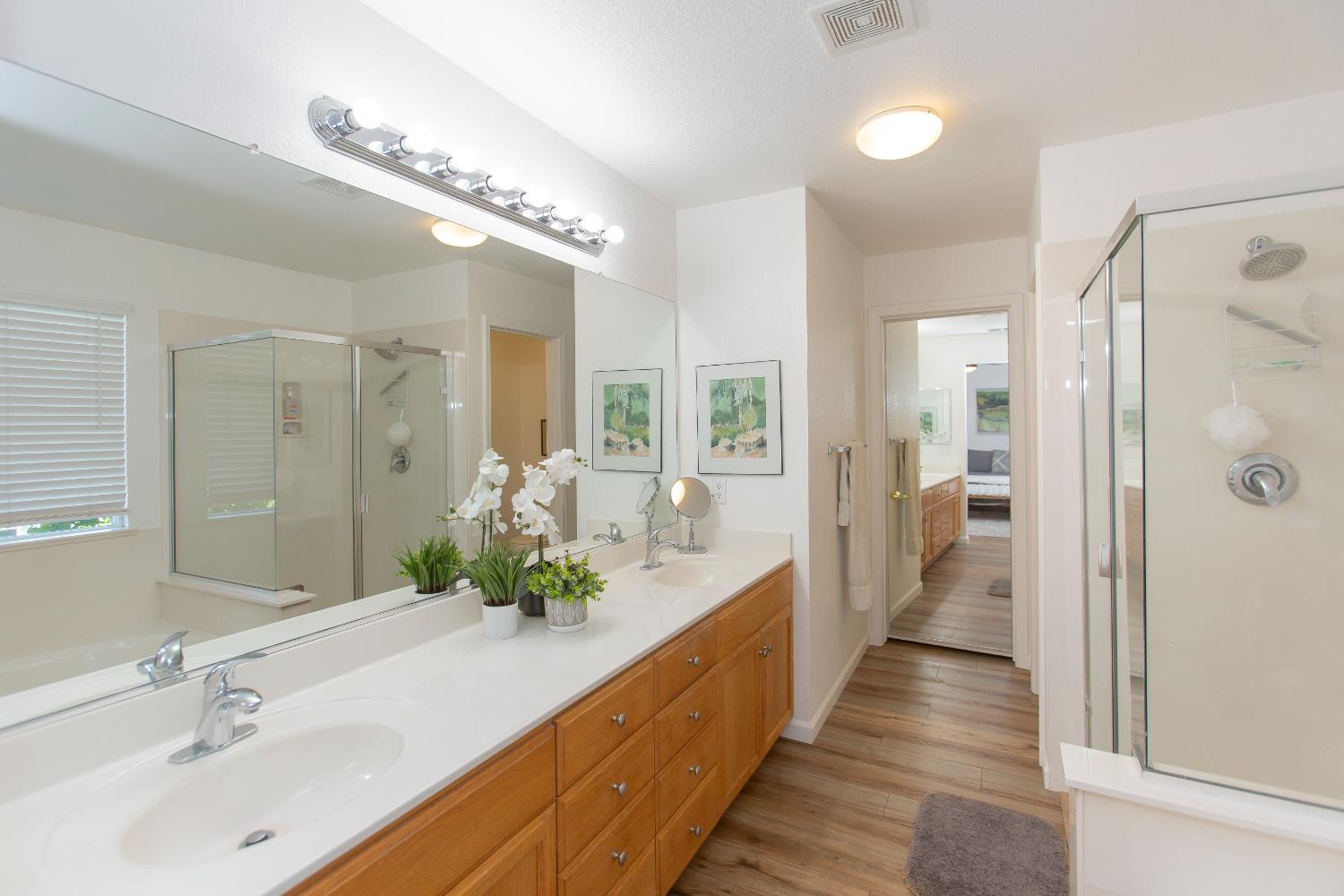 2333 Old Rose Ln, Turlock, CA 95382