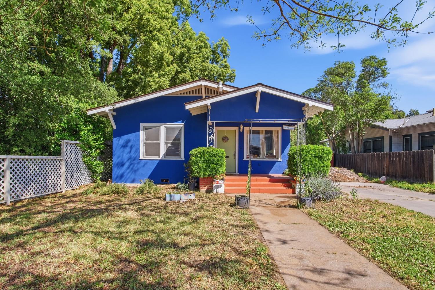 557 Florence St, Turlock, CA 95380