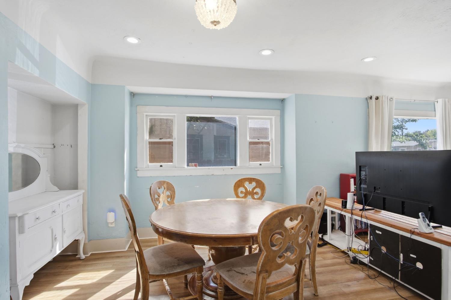 557 Florence St, Turlock, CA 95380