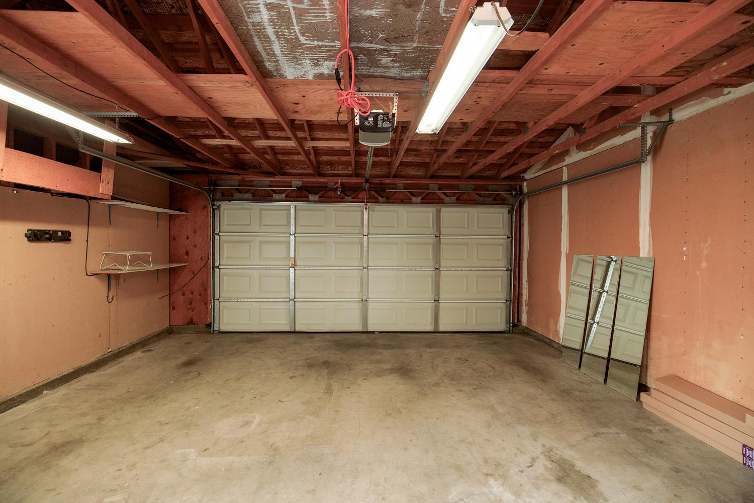 1296 Spruce Ln #20, Manteca, CA 95336