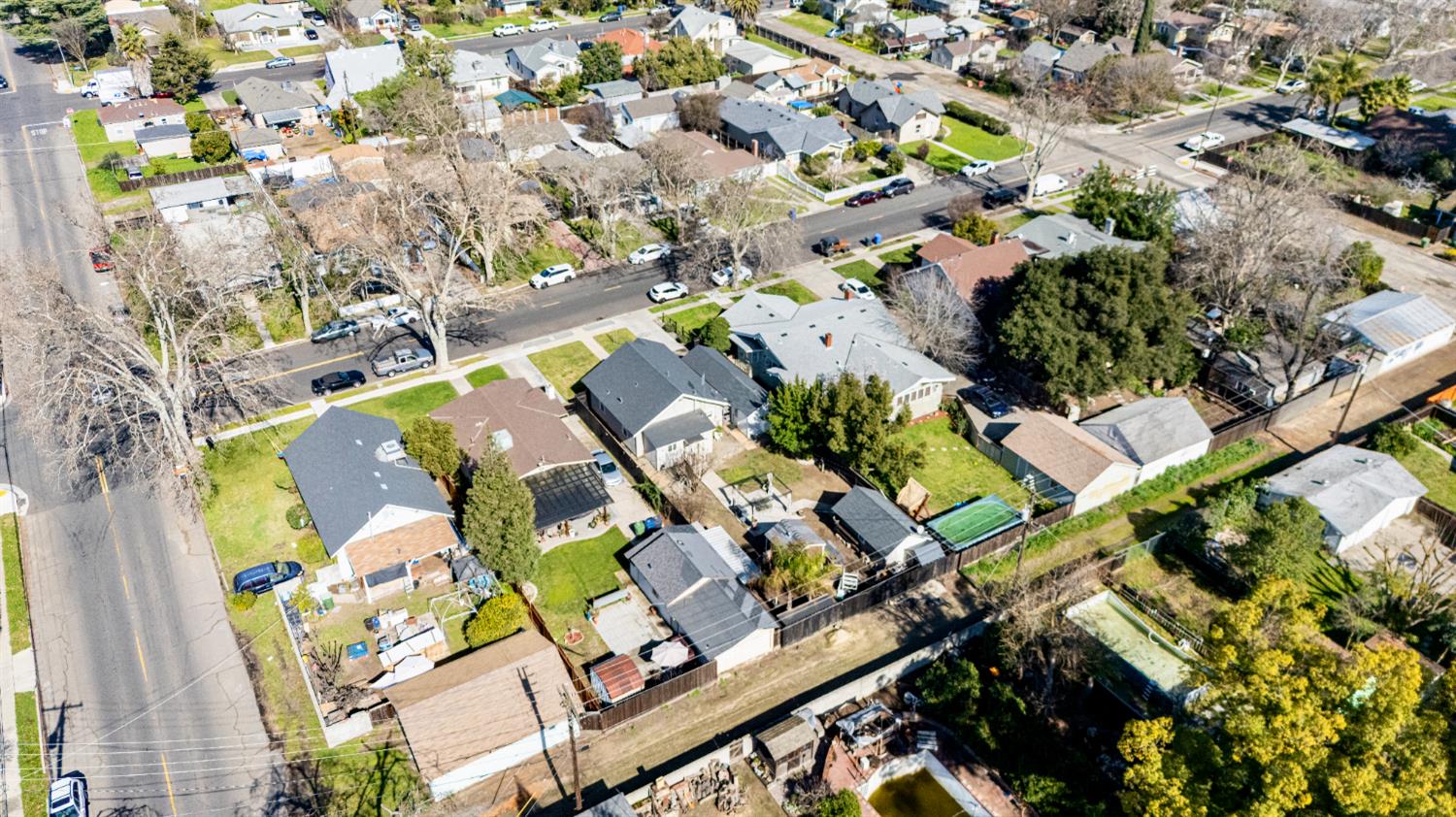 526 Flower St, Turlock, CA 95380