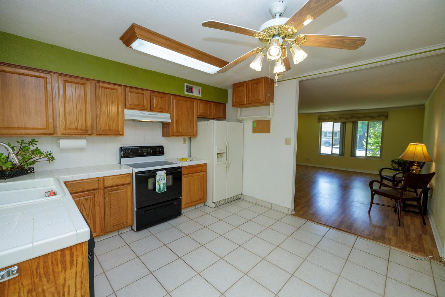 617 W Granger Ave #48, Modesto, CA 95350