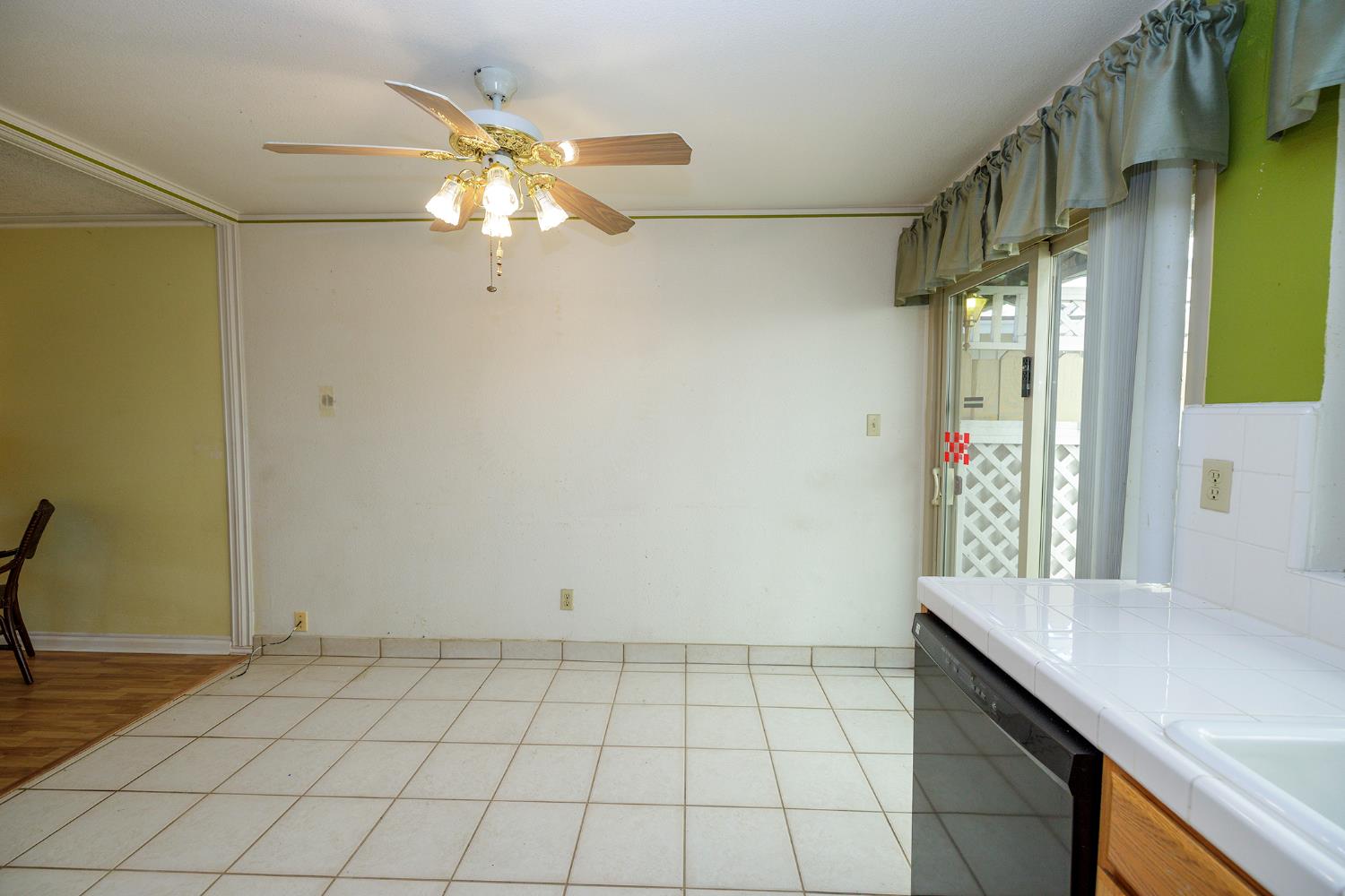 617 W Granger Ave #48, Modesto, CA 95350