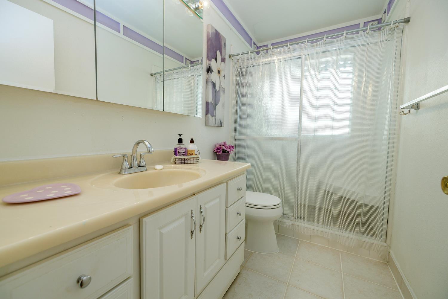 617 W Granger Ave #48, Modesto, CA 95350