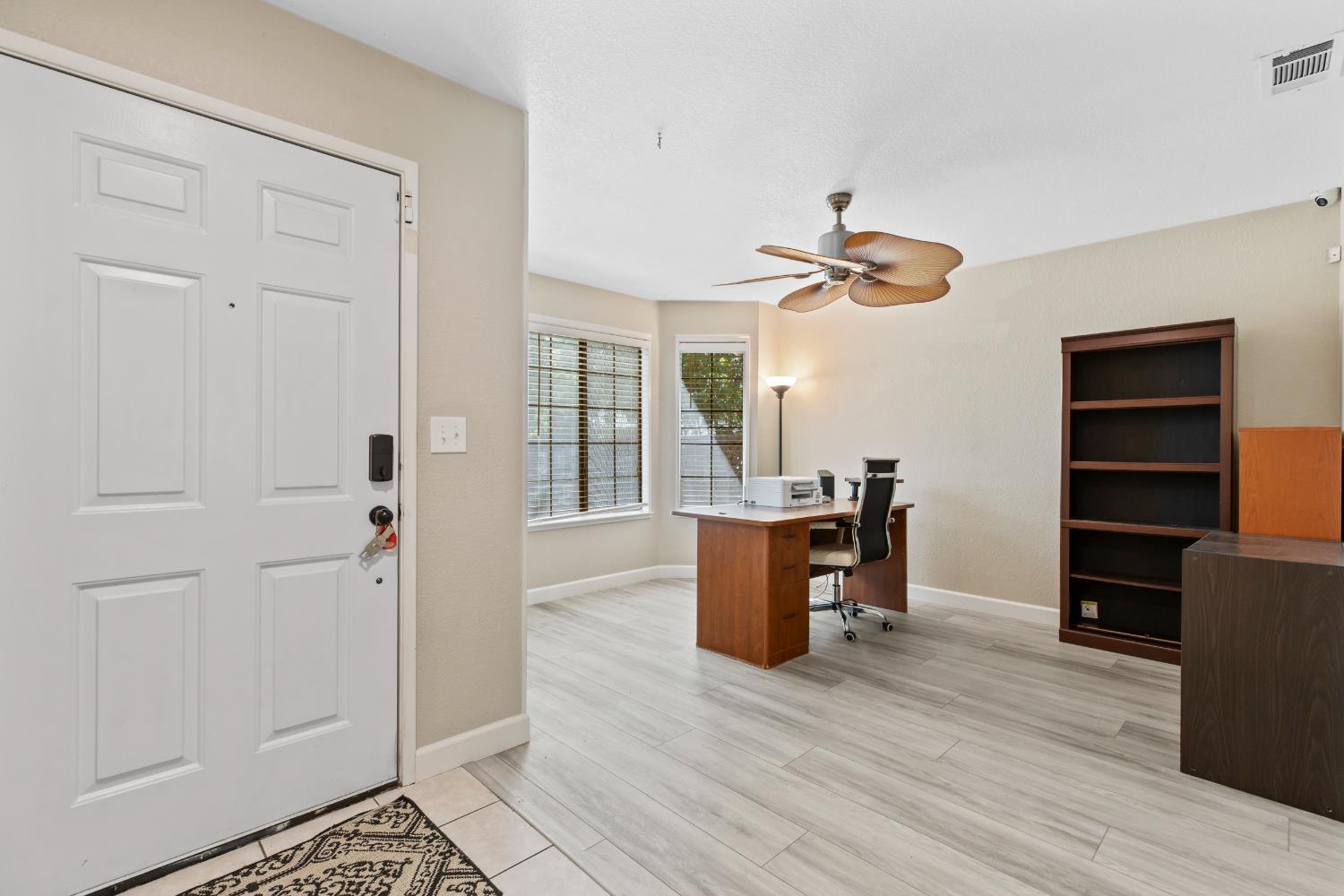 613 Hillstock Ct, Patterson, CA 95363