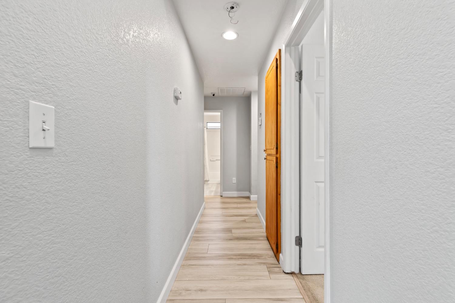 613 Hillstock Ct, Patterson, CA 95363