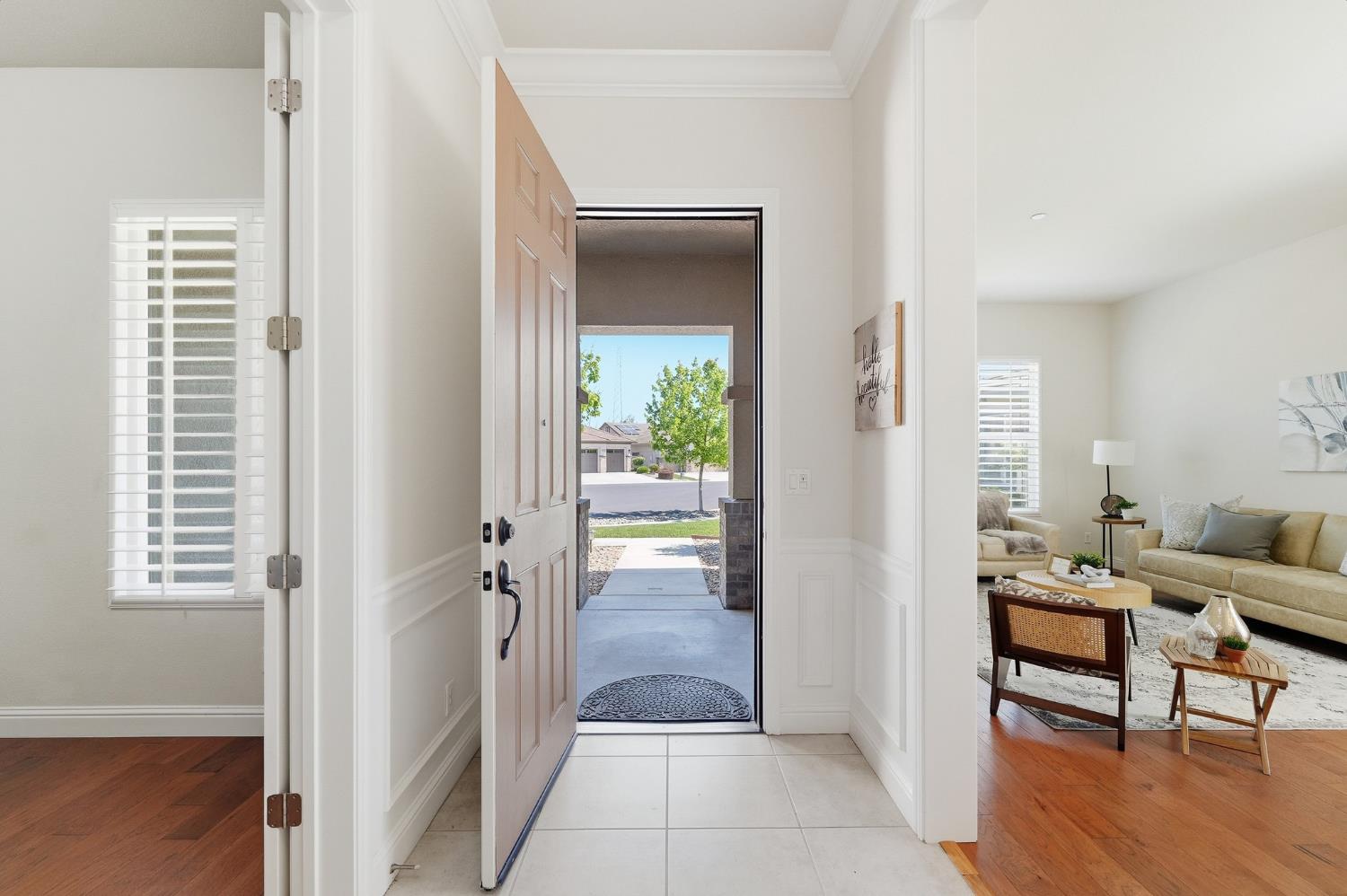 2159 Knollwood Ct, Manteca, CA 95336