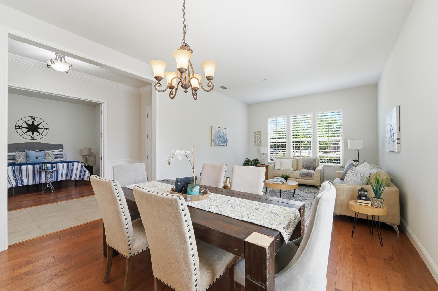 2159 Knollwood Ct, Manteca, CA 95336