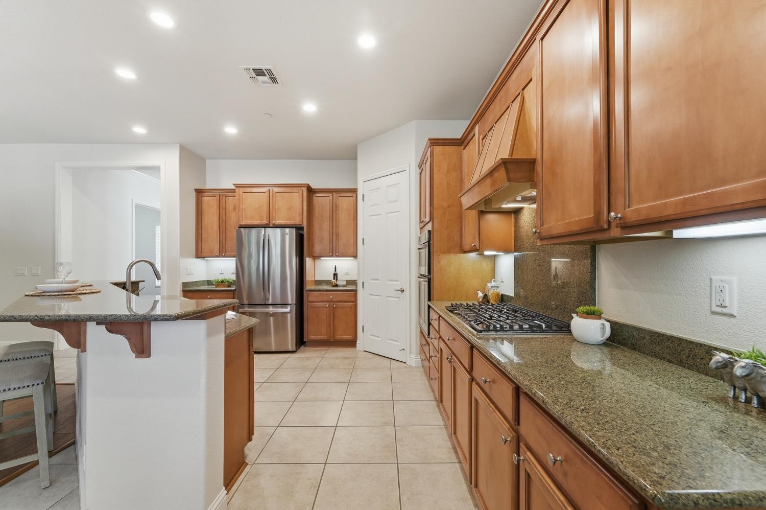 2159 Knollwood Ct, Manteca, CA 95336