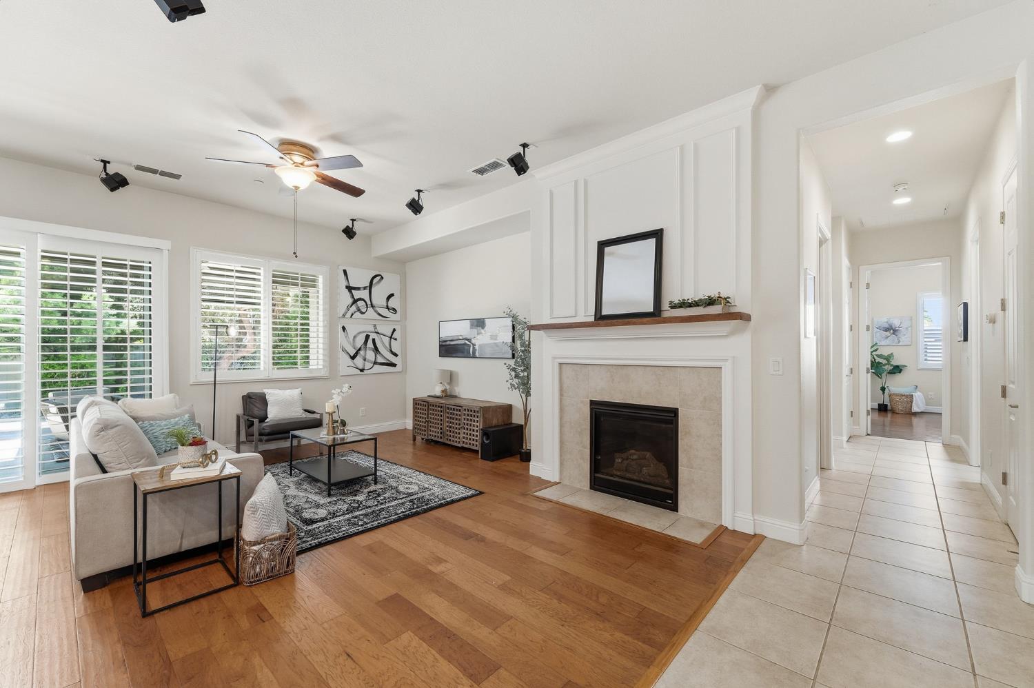 2159 Knollwood Ct, Manteca, CA 95336