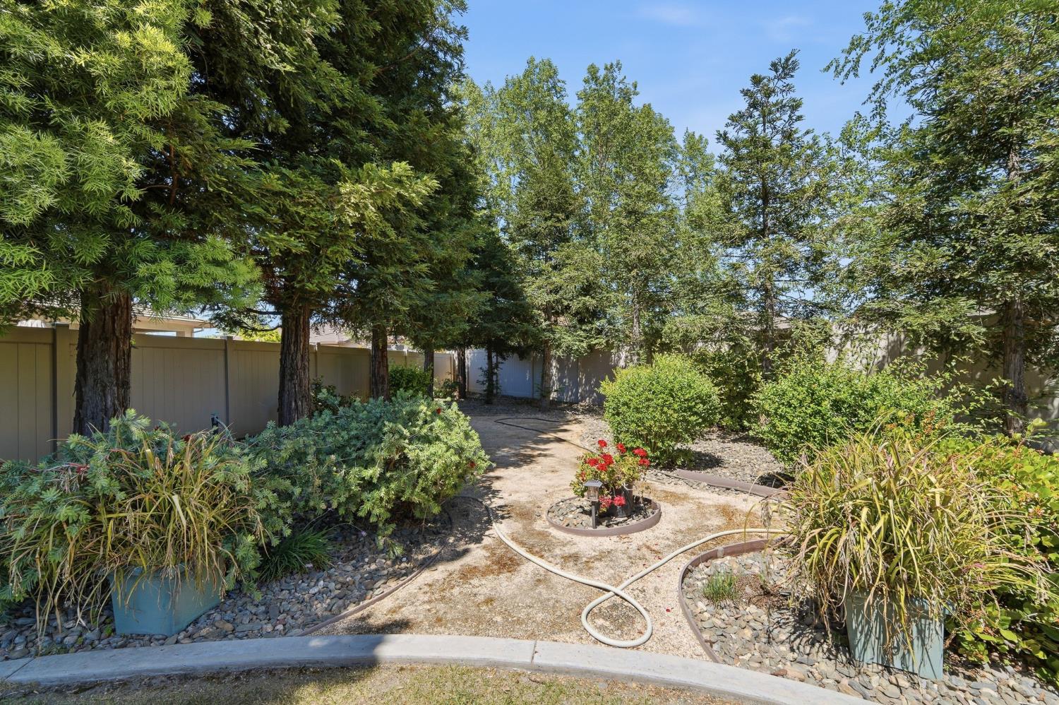 2159 Knollwood Ct, Manteca, CA 95336